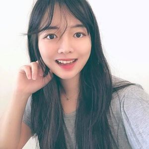 Meet your Posher, Hyeyeon